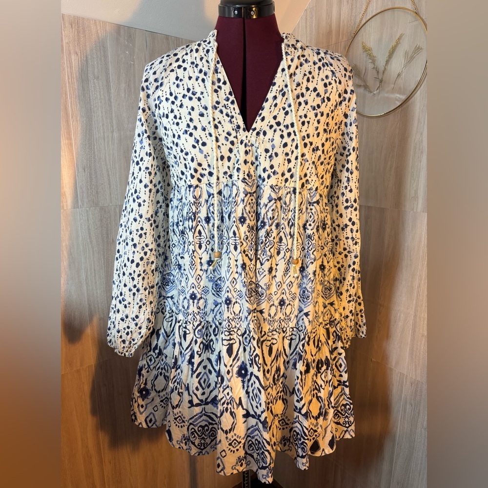 Jessica Simpson V-Neck Printed Boho Flowy Tiered Mini Dress in Cream Navy NWT